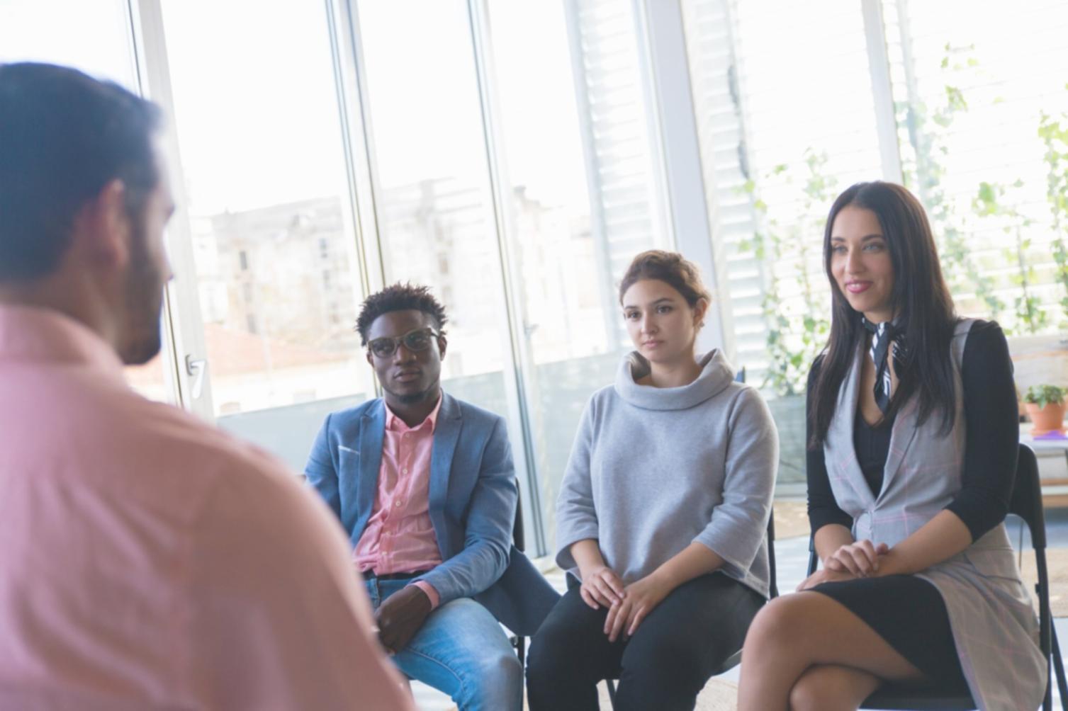 Planificación de gastos semanales en notebook